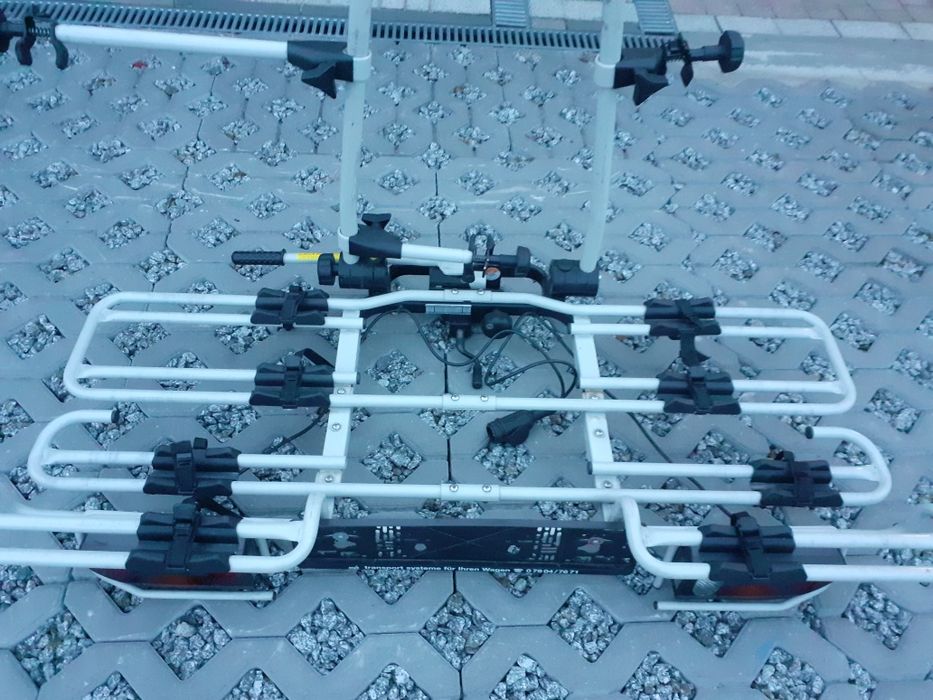 Sprzedam bagażnik na hak na 4 rowery