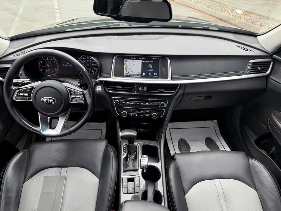 Kia Optima      2019