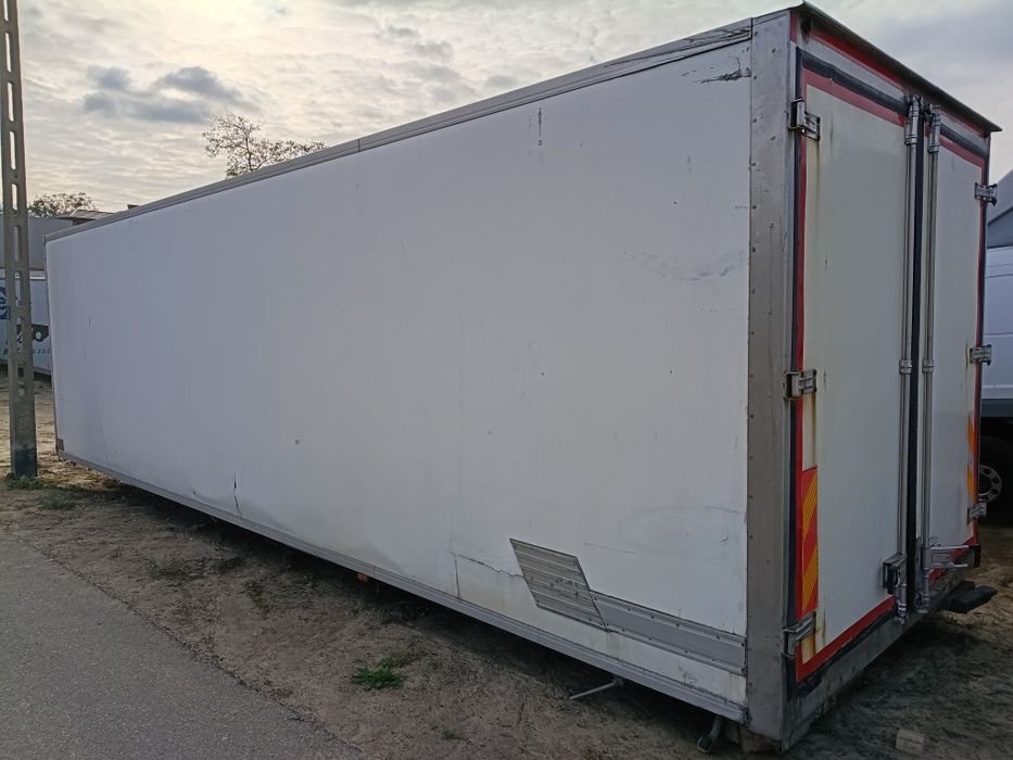 Chłodnia 9m izoterma kontener transport