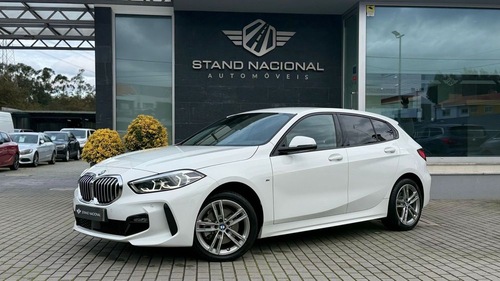 BMW 116 d Pack Desportivo M Auto