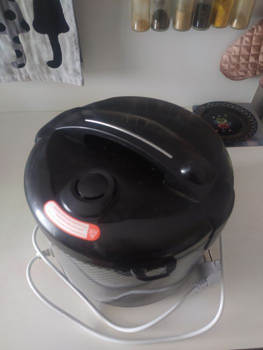 Мультиварка AURORA AU-3457