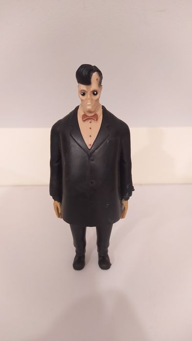 Персонажі з "Сімейки Адамсів