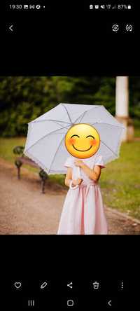 Biały parasol na ślub