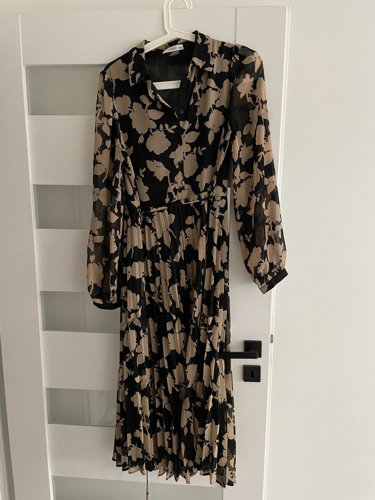 Długa plisowana sukienka * Reserved 36 S