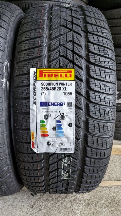 255/45R20 Pirelli Scorpion Winter * Nowe Zima