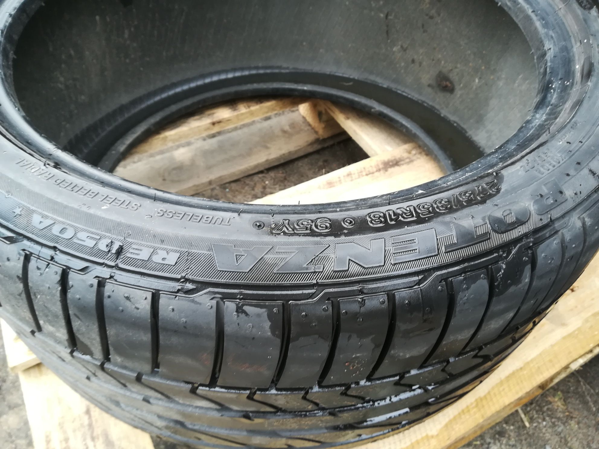 1 szt.opona letnia 275/35R18 Bridgestone Potenza RE050A 7 mm