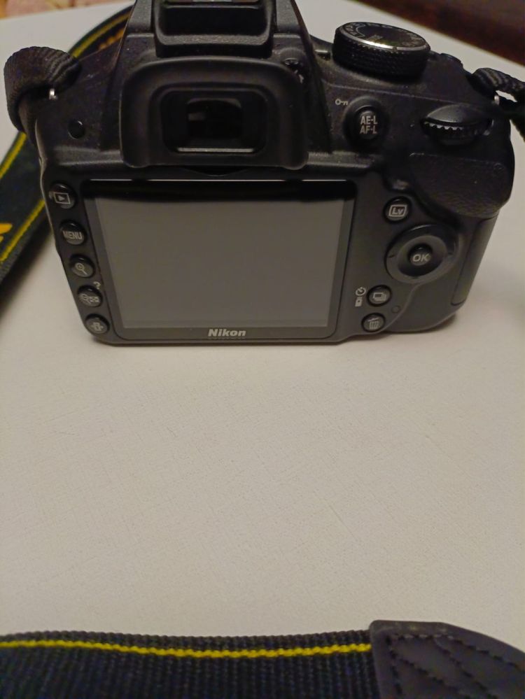 Фотокамера Nikon D3200 с обьективом 18-55VR