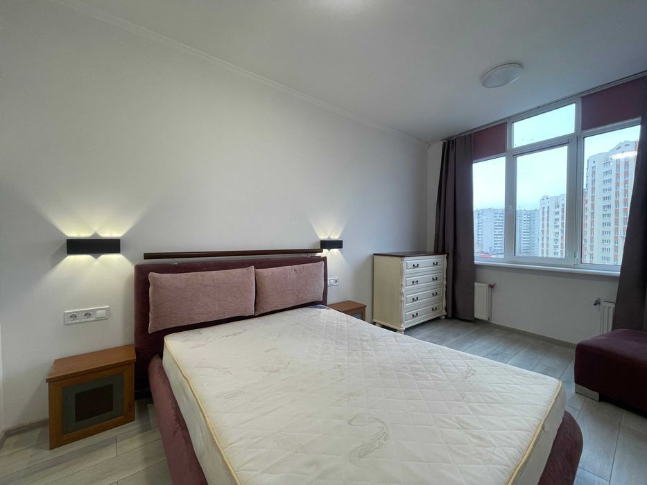 1 кім. 47 м2, вул. Ернста, 16, ЖК "Перлина Кадетського Гаю"