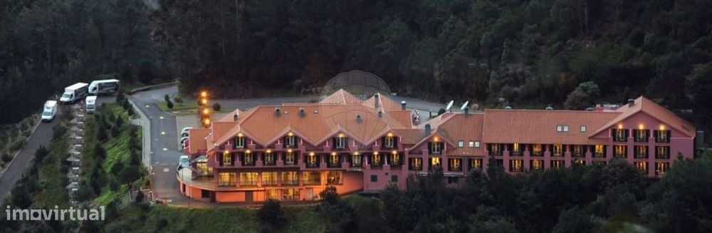 Hotel T21 para venda