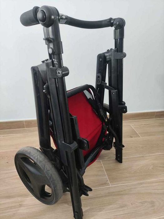 Carrinho BEBECAR + Redutores + Mala + Cobertura Chuva - Como NOVO