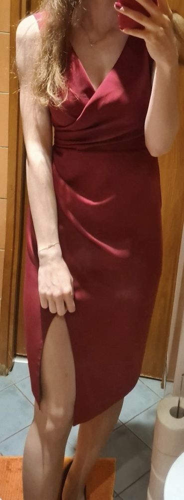 Obcisla sukienka