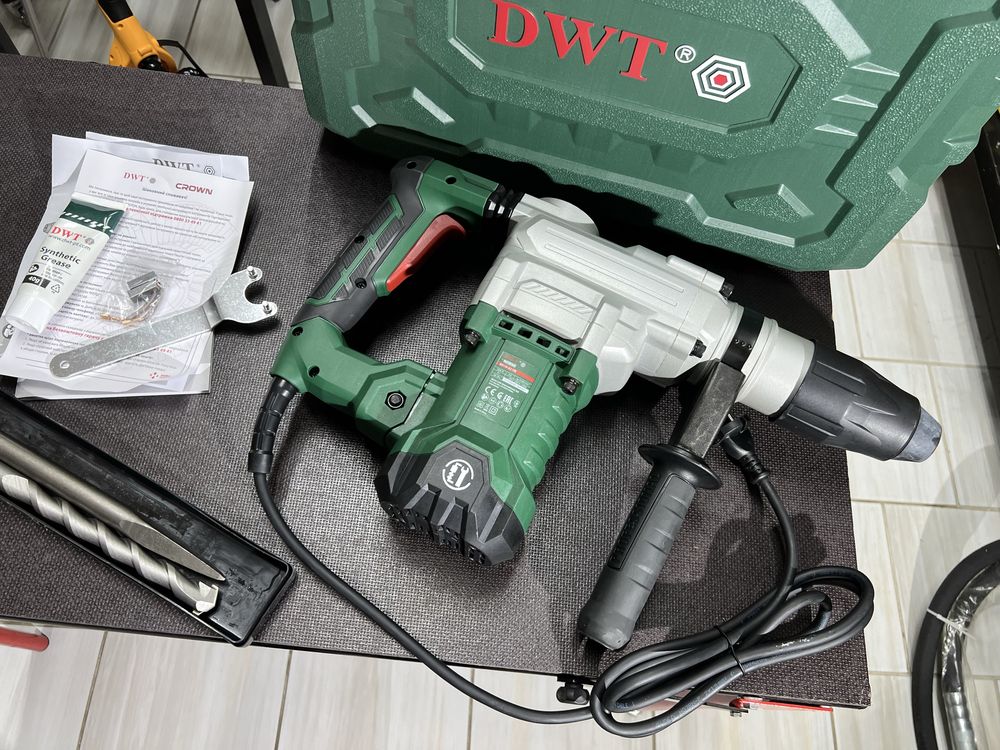 Перфоратор DWT BH16-42 VB BMC SDS-Max 1600 Вт 9 Дж