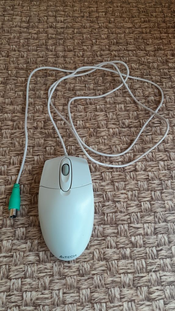 Оптична миша 4-TECH OP-720, роз'єм PS/2.