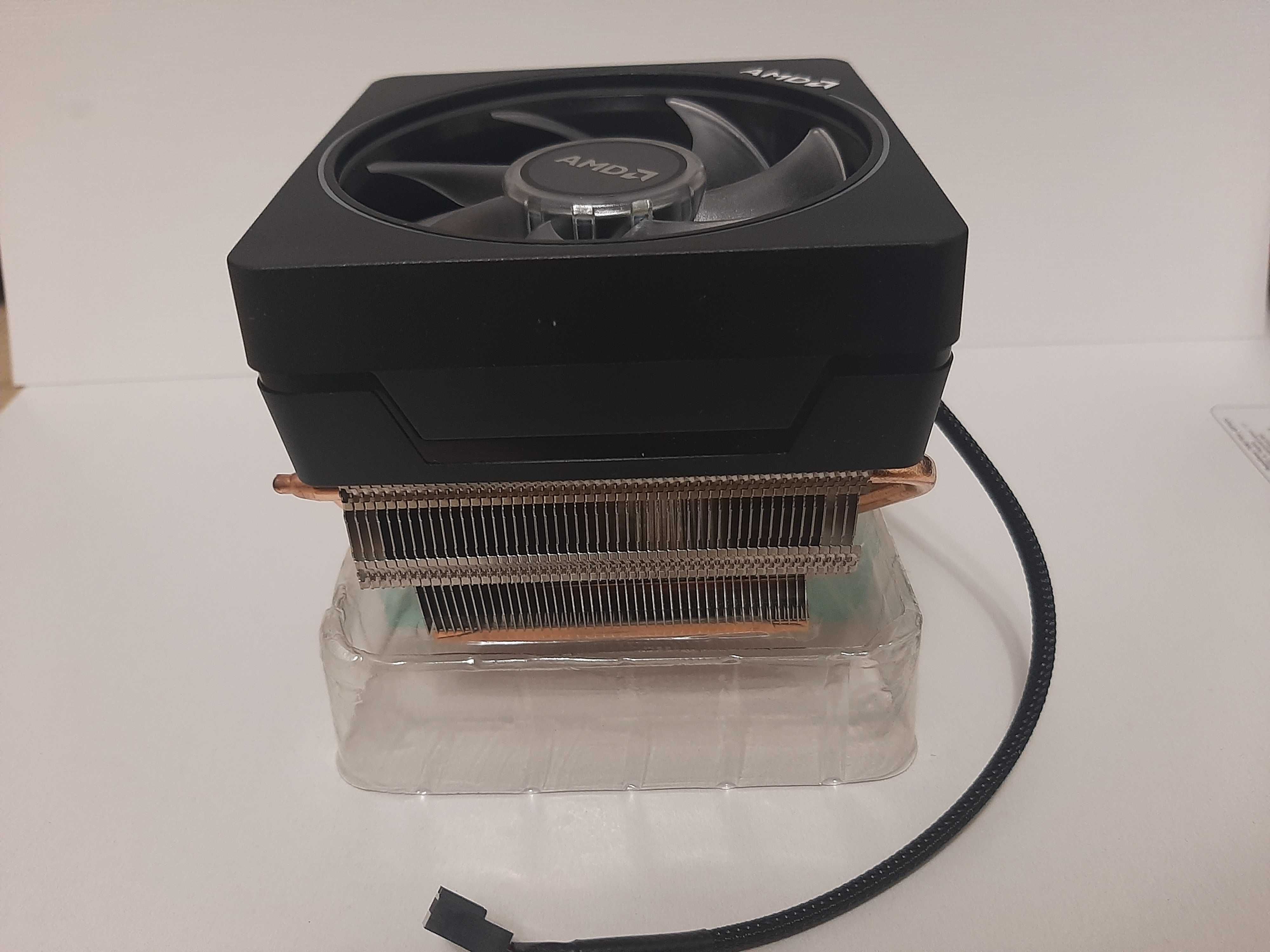 Охолодження Кулер  для процесора AMD Ryzen 7 3800x