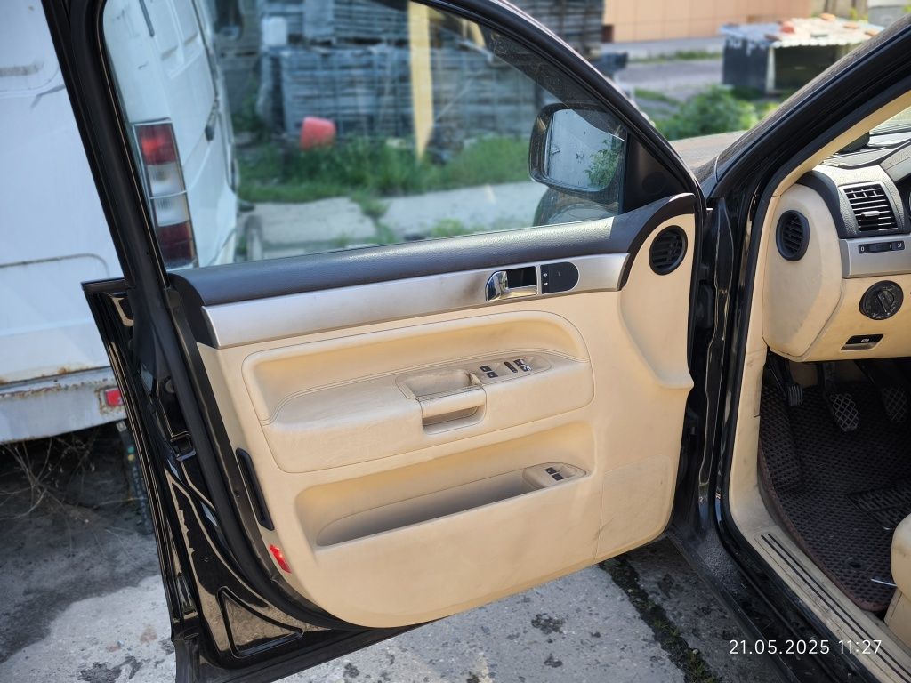 VW Touareg 2004 2,5 174к.с.
