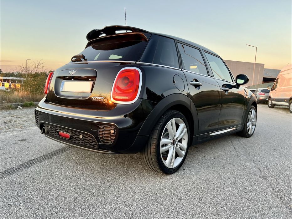 Mini Cooper D 1.5 Diesel 5 Portas (JCW)