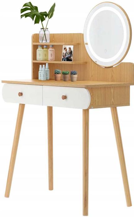 Toaletka kosmetyczna z lustrem LED