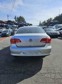 Volkswagen Passat 1.6 TDi de 2013 para peças