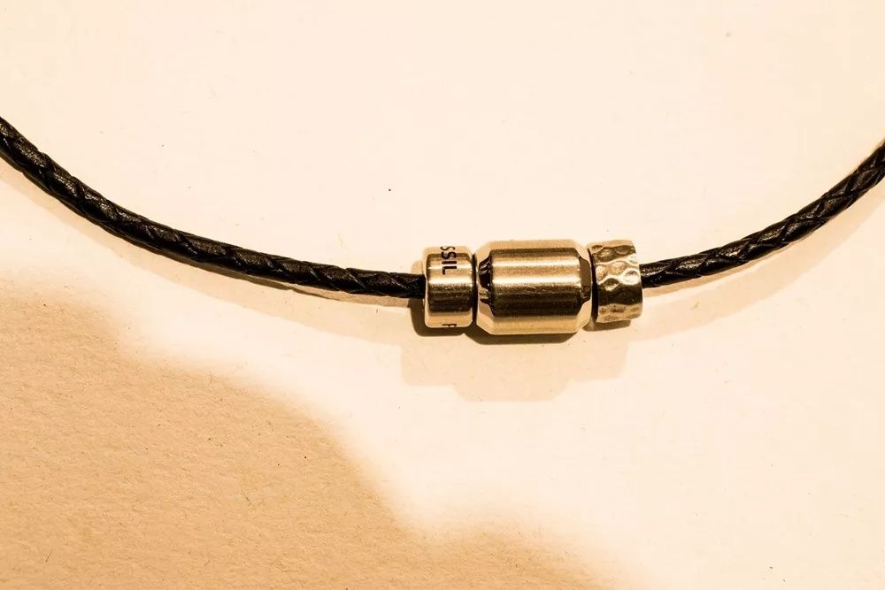Колье,ожерелье,подвеска,кулон Fossil мужское украшение.