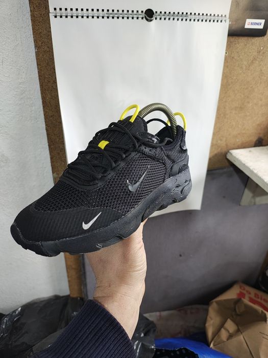 Buty sportowe Nike React stan bardzo dobry. Rozmiar 38