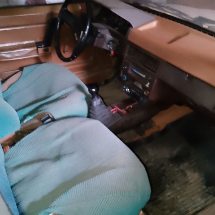 Автомобіль Москвич 2141