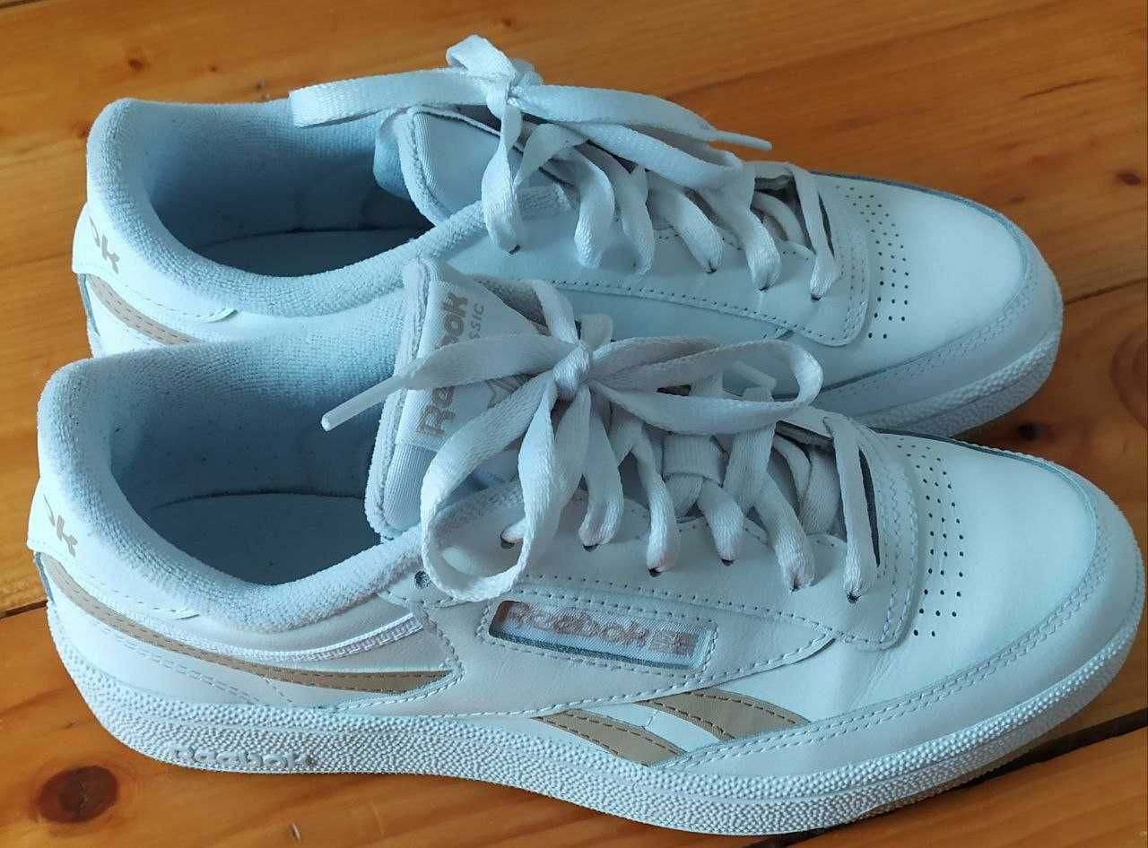 Оригінальні Reebok Снікерcи / Кросівки / Кеди Club C Revenge р. 38.5