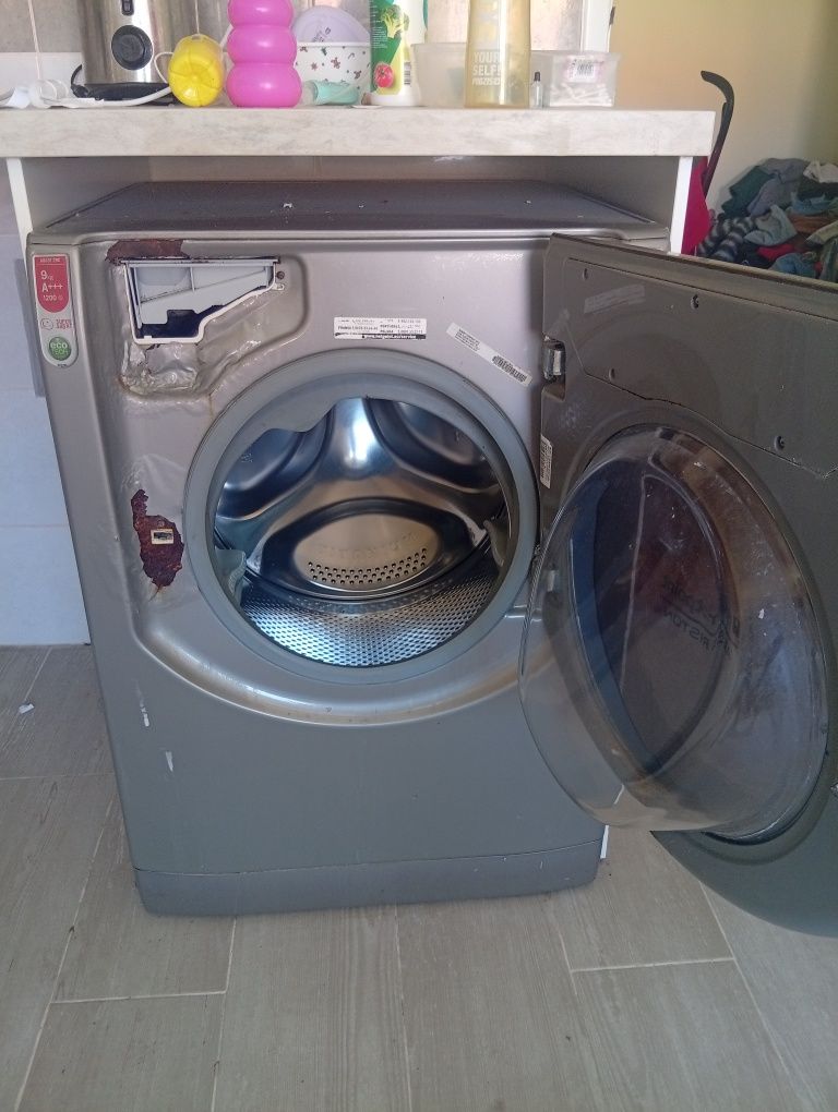 Vende-se maquina de lavar roupa