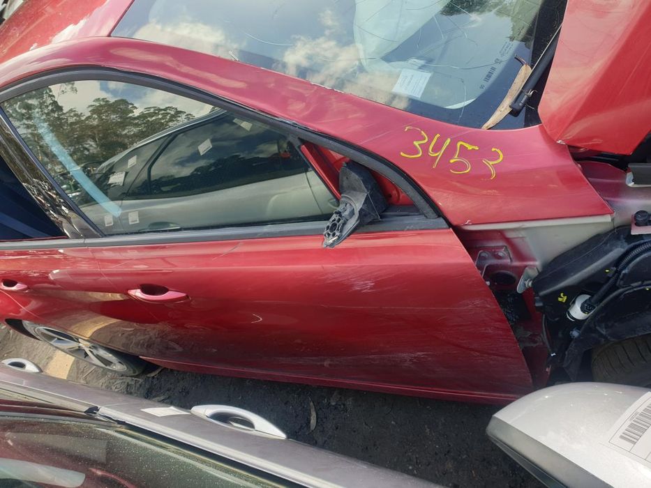 Porta frente direita PEUGEOT 308 II
