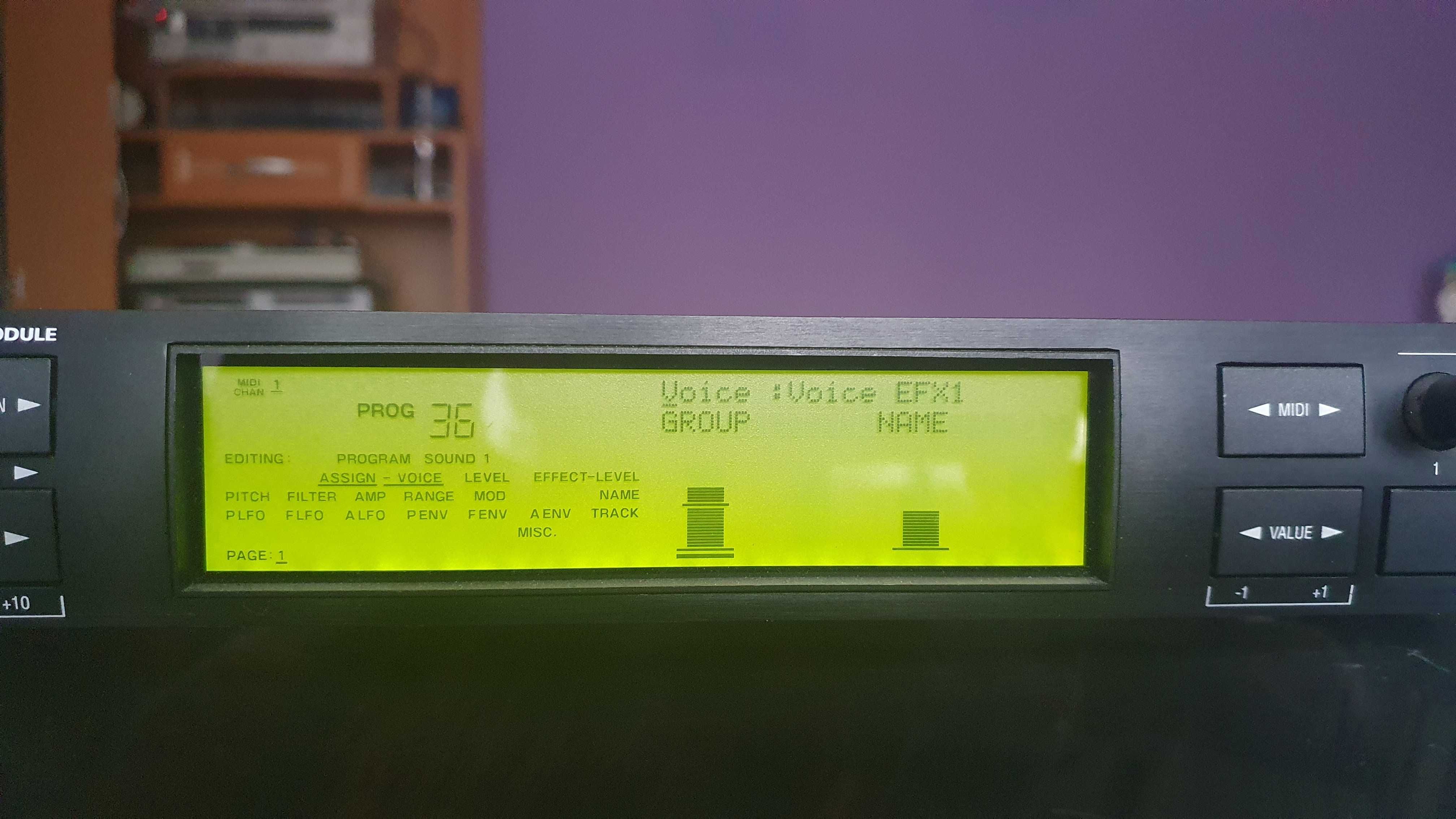 Modul alesis s4 PLUS    z karta sram 4 banki