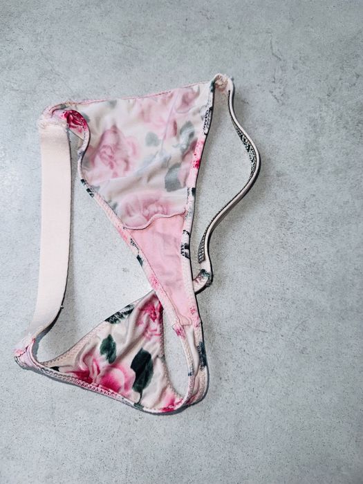 Трусики Victoria’s Secret со стразами оригинал S