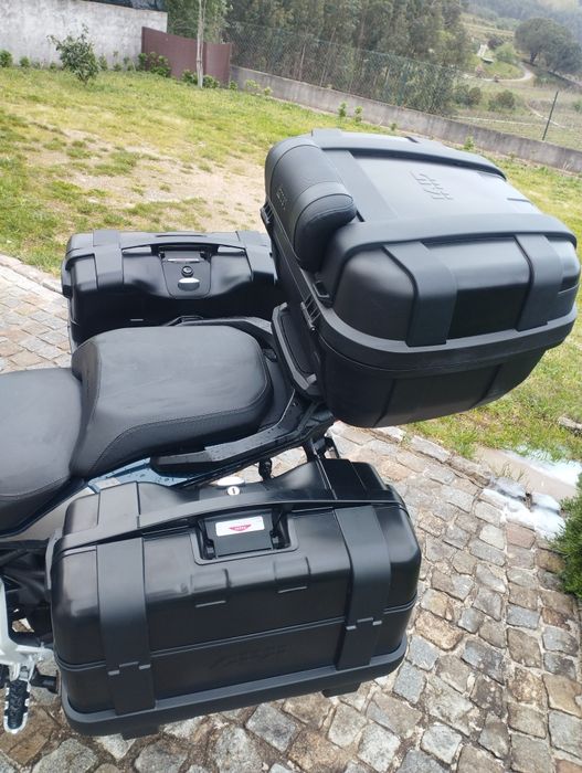 Benelli TRK 502X 2021 + Kit Malas GIVI