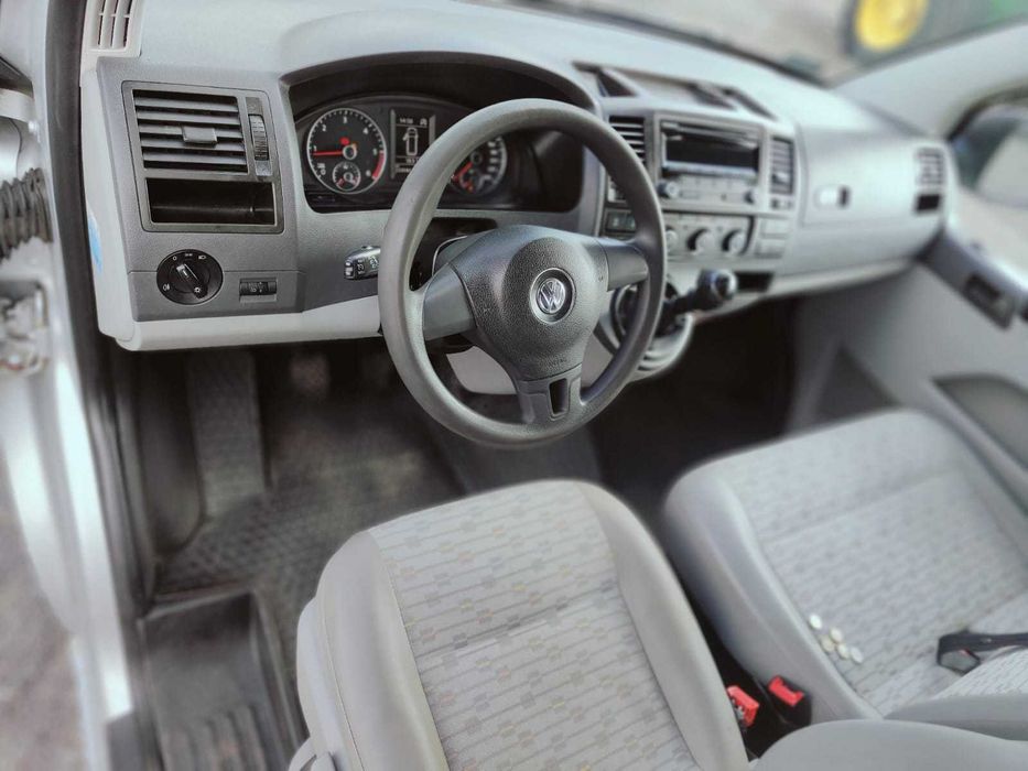 Volkswagen Transporter T 5 Stan bdb