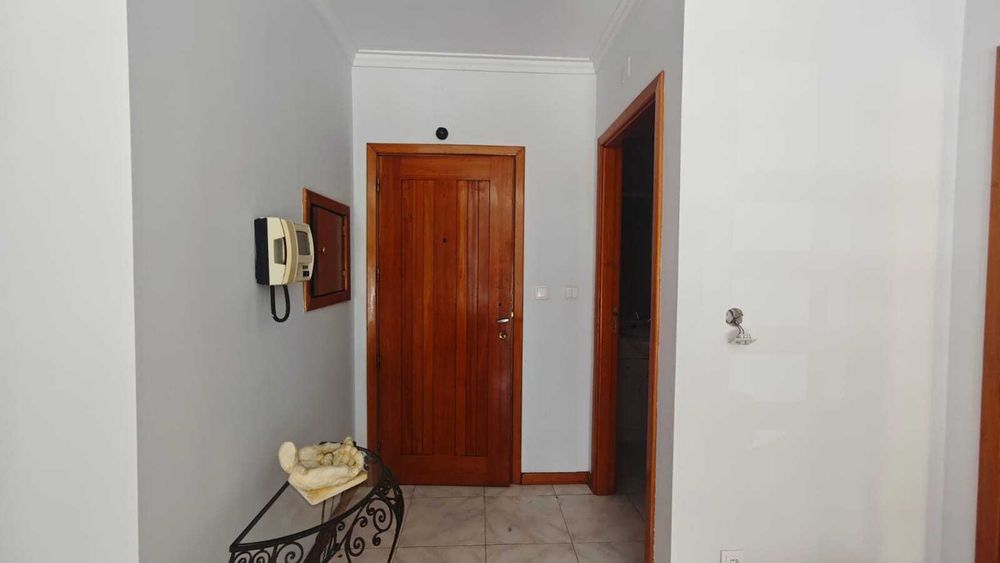 Arrenda-se  apartamento t1