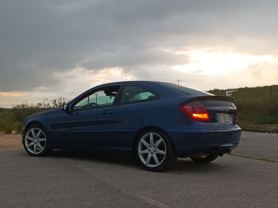 Mercedes-Benz c220cdi Sportcoupe Evolution