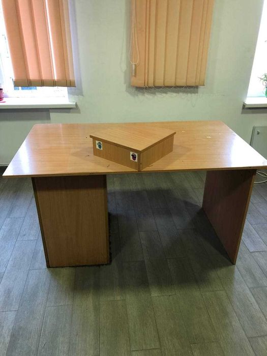 Офісні меблі для кол-центру