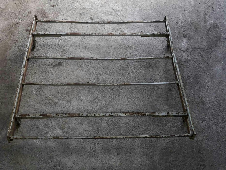 Автомобильный багажник