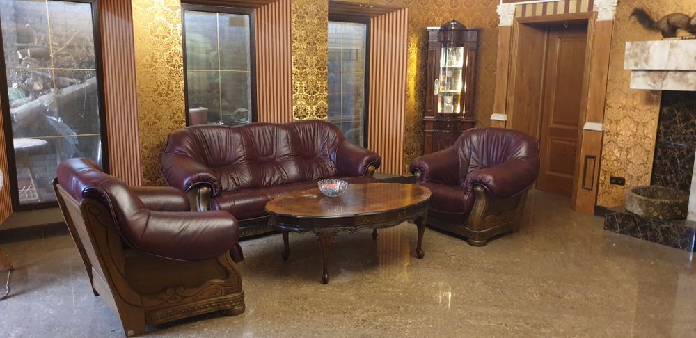 Антикварная мебель