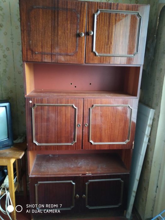 Продам мебель (стенка часть) !!!СРОЧНО!!!