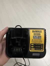 Зарядка Dewalt dcb 112