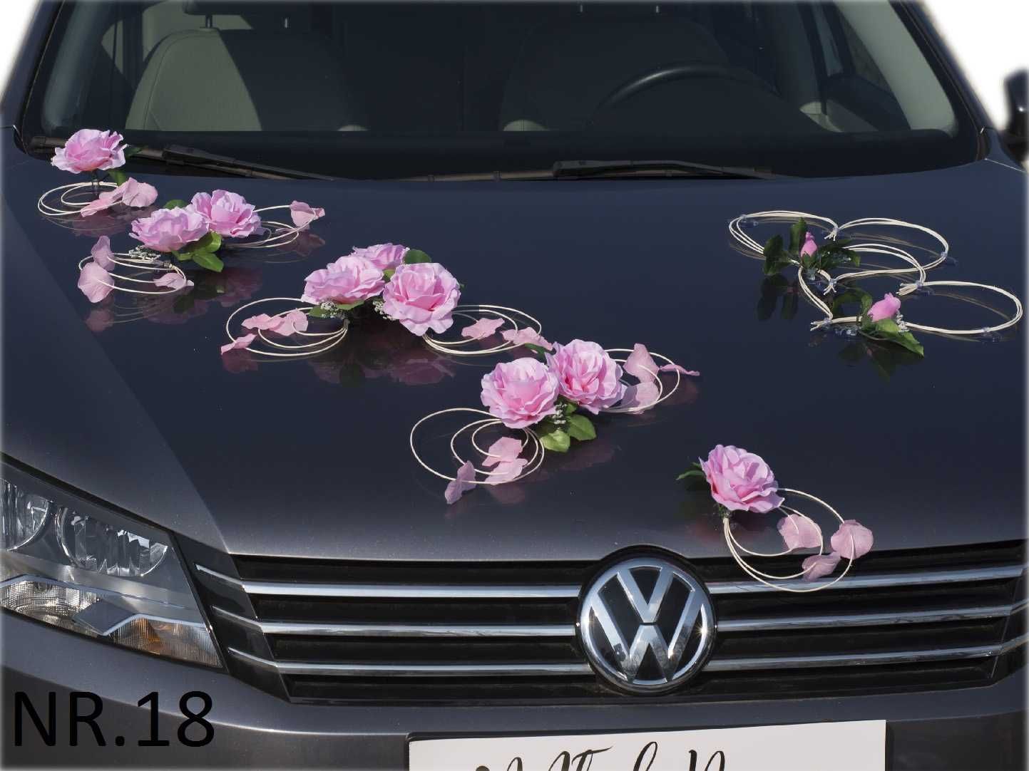 Różowa dekoracja na ślub na samochód ślubny. Ozdoba na auto 018