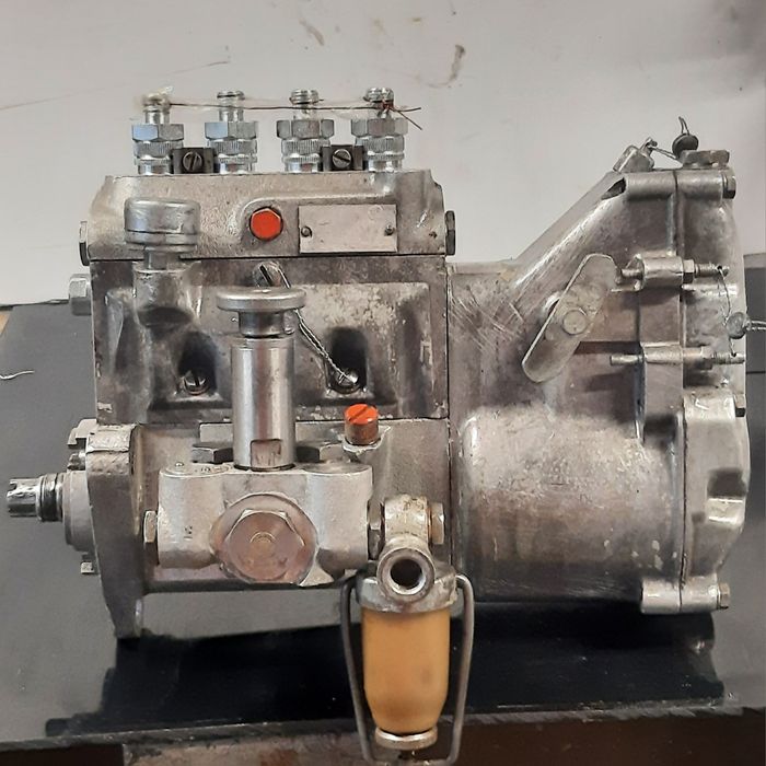 pompa wtryskowa c-330, c360 bez zdawania starej