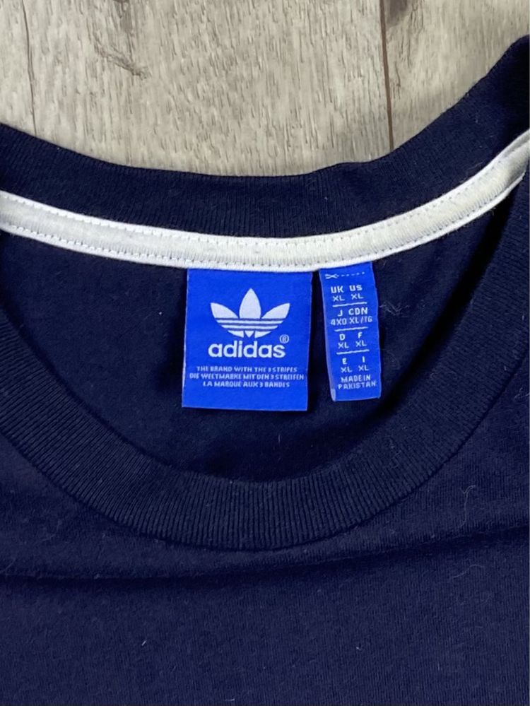 Adidas original футболка XL размер спортивная синяя оригинал