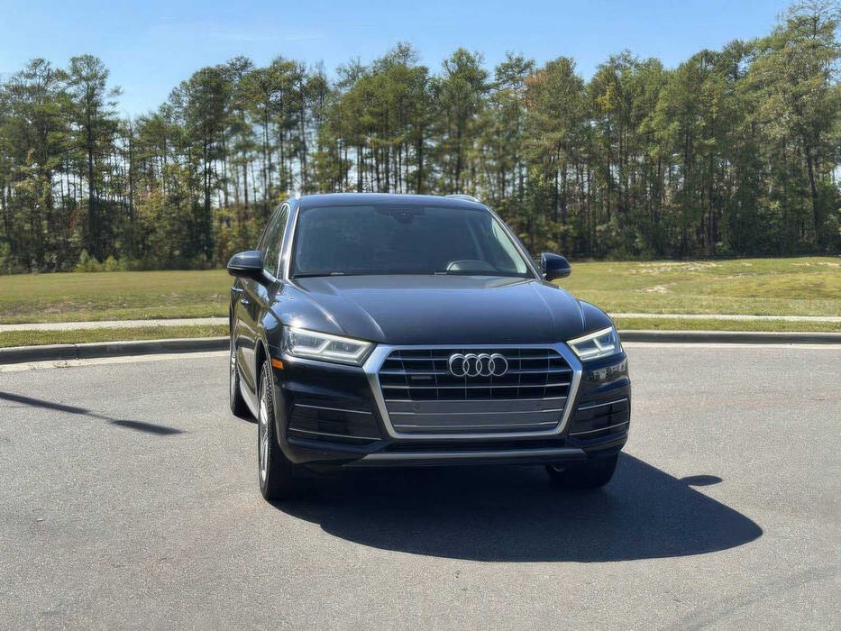 Audi Q5      2018