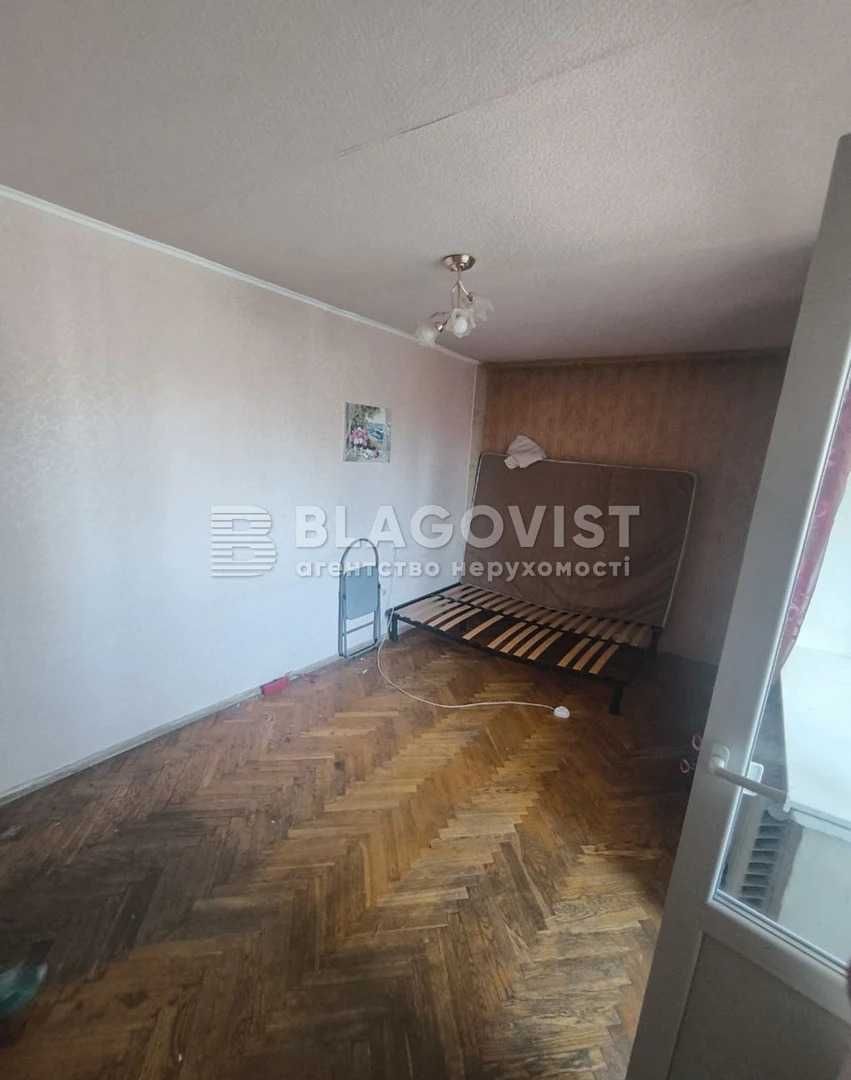 Продаж 2к квартири вул. Князів Острозьких (Московська) 17/2 Арсенальна
