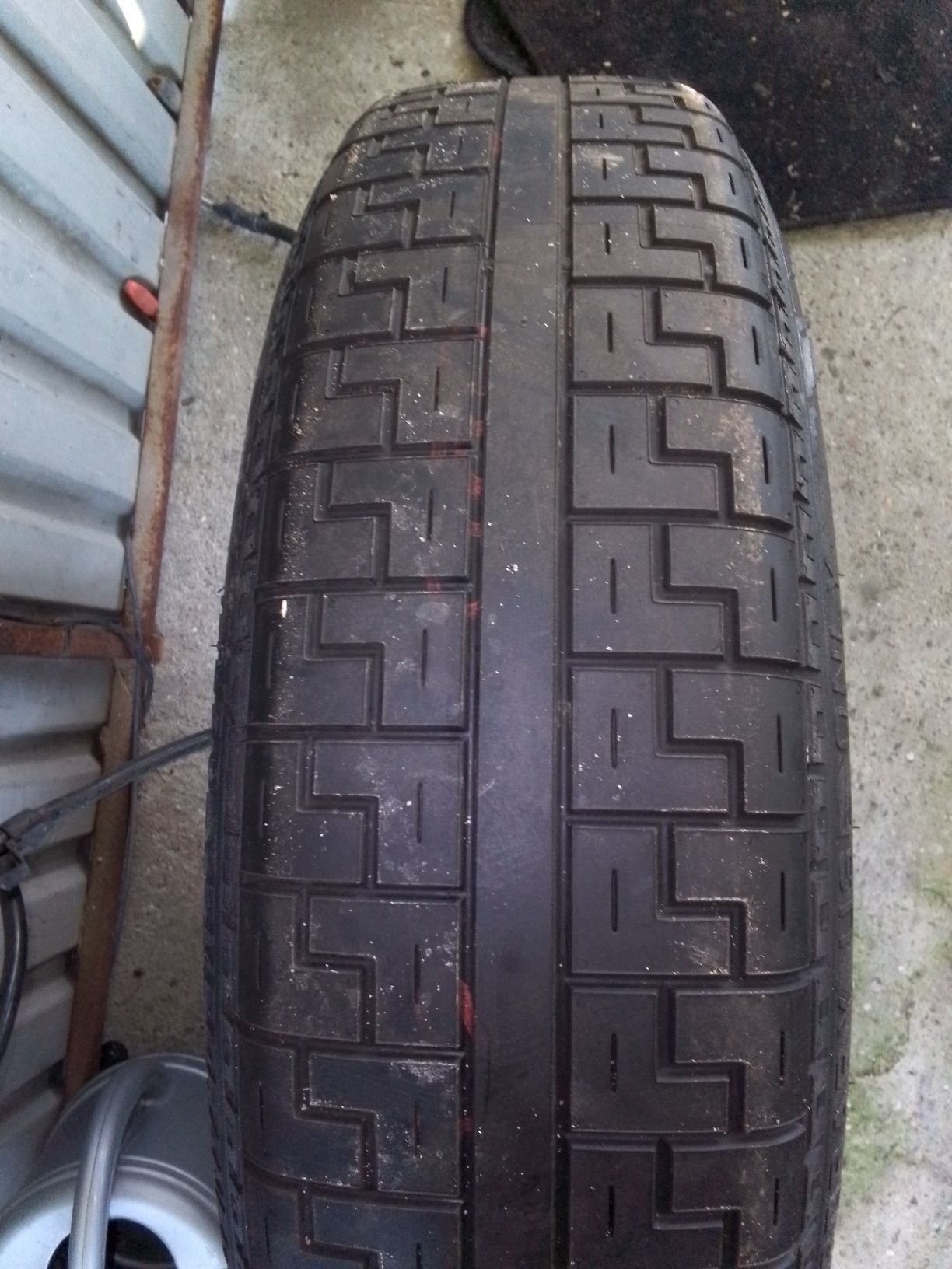 Koło zapasowe range Rover 195/70 R 20