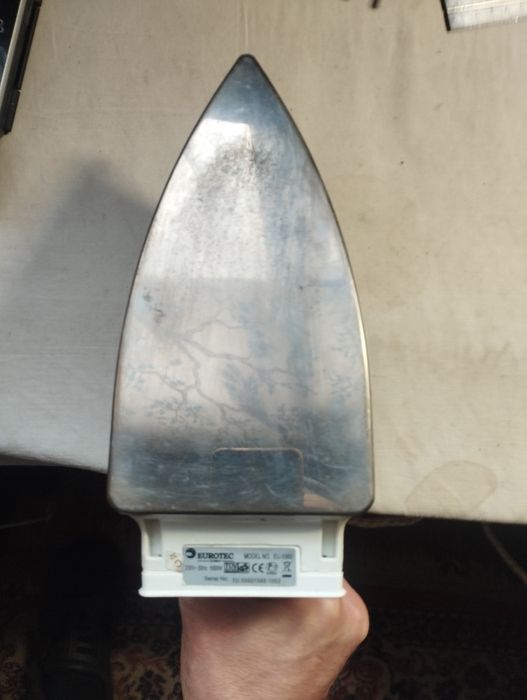 Продам утюг бу робочий