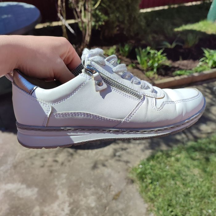 Кросівки, кеди білі жіночі 39р