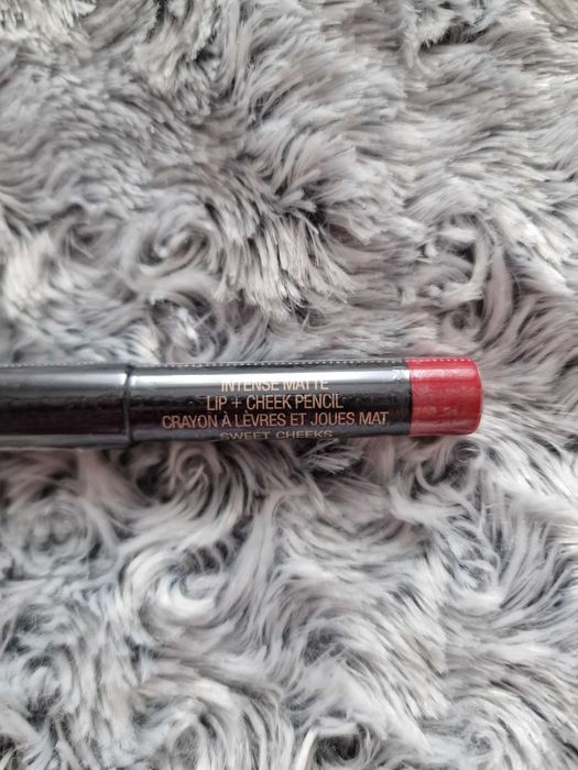 Kredka do ust i policzków Intense Matte Pencil Sweet Cheeks Nudestix