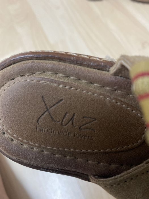 Sandálias da Xuz Handmade Lovers, tamanho 39, em madeira