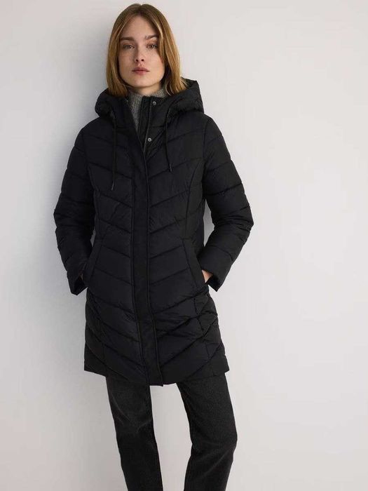 Стьобана куртка пальто пуховик reserved, xc-c Нове